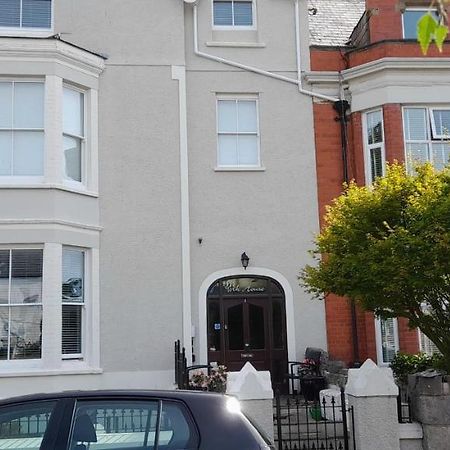 Modern 2Nd Floor 1 Bed Apartment In The Heart Of Llandudno Exterior foto